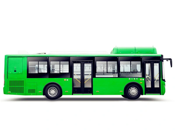 36 نشستیں ہائبرڈ بس کا استعمال کرتی تھیں